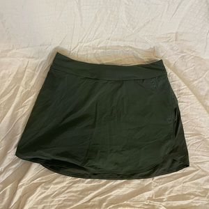 Outdoor Voices Exercise Skort 3” in Evergreen